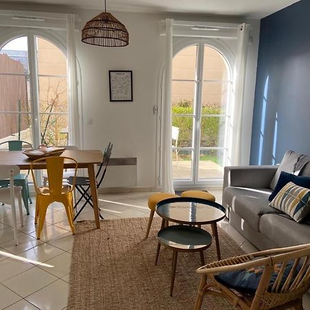 Apartment 2 Bedroomed Near Disneyland Paris With Garden Parking At Serris Exterior photo